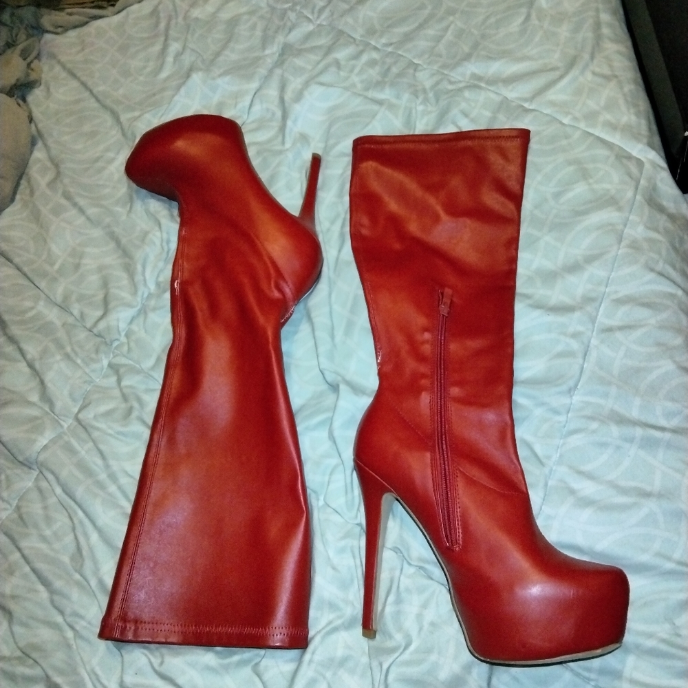 Red hot hidden platform knee boots
